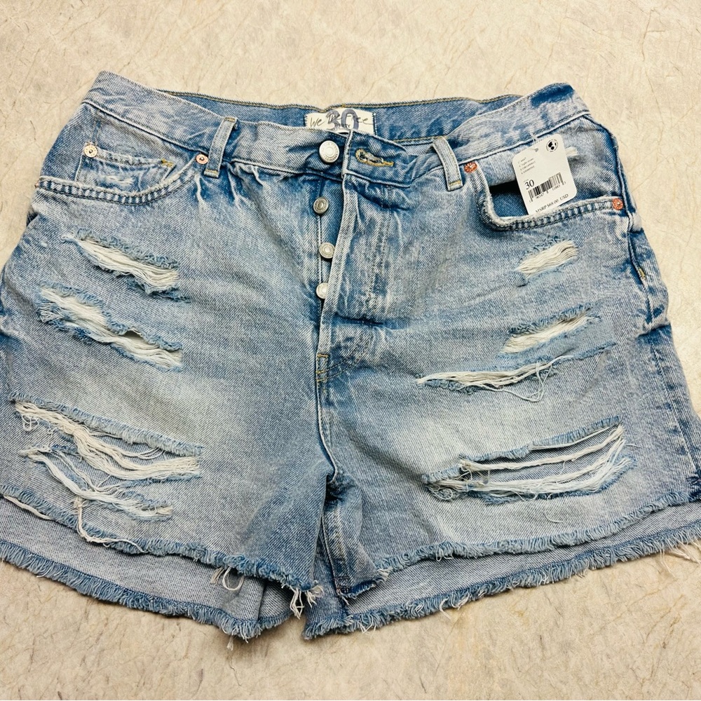 Free People Women’s Light Stone Distressed Jean Shorts NWT